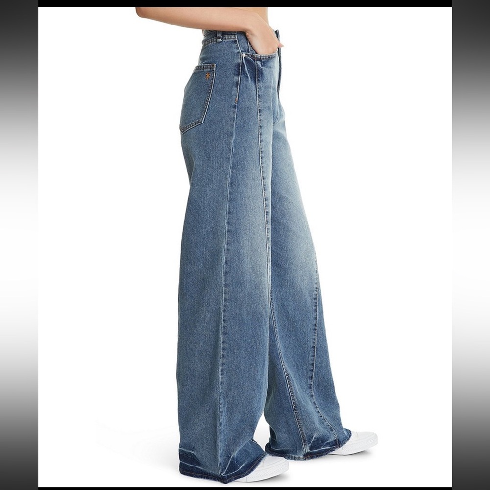 Frayed Seamed Wide Legs Stylish Women's Jeans - Picture 3 of 16